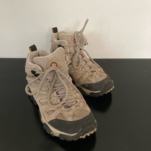 Merrell Moab Ventilator Mid Taupe Hiking Boots